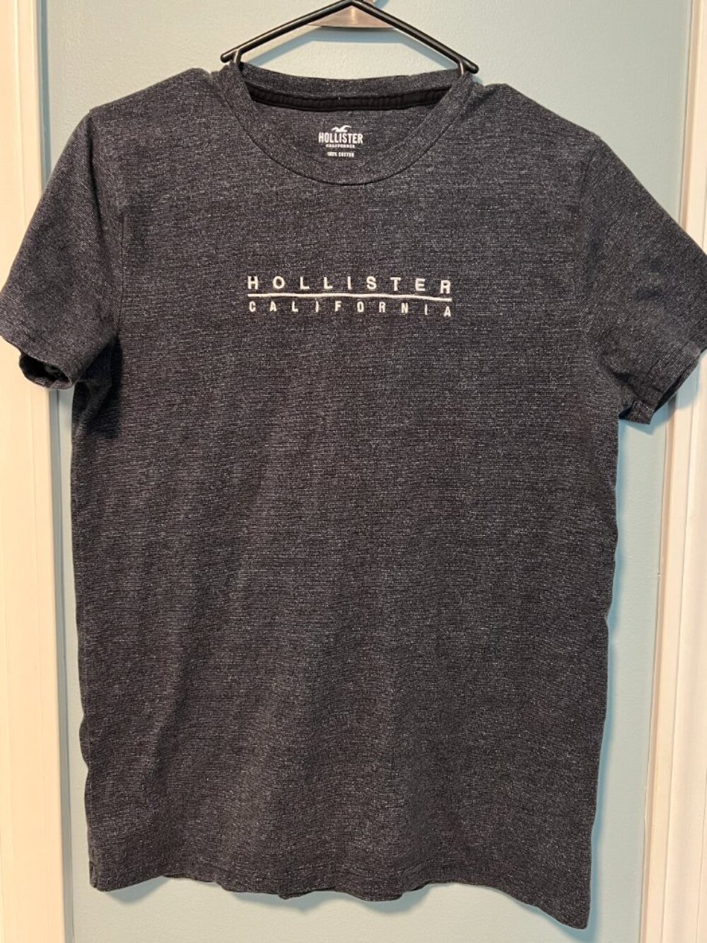 Gray Hollister California Logo T-shirt Mens' Small 100% Cotton